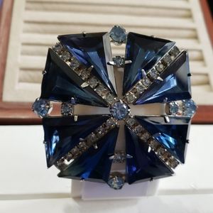 Vintage, huge blue rhinestone brooch